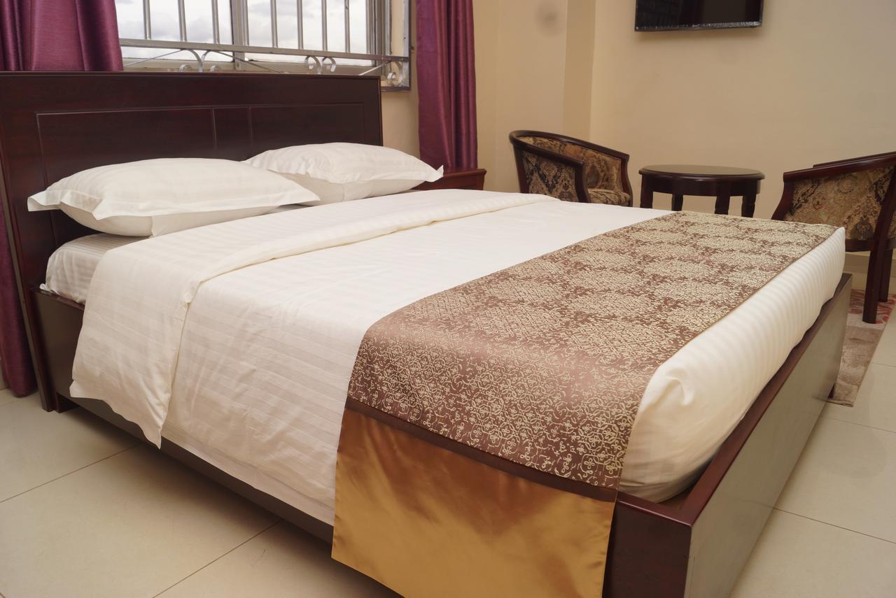 Diamonds Hotel קמפאלה מראה חיצוני תמונה