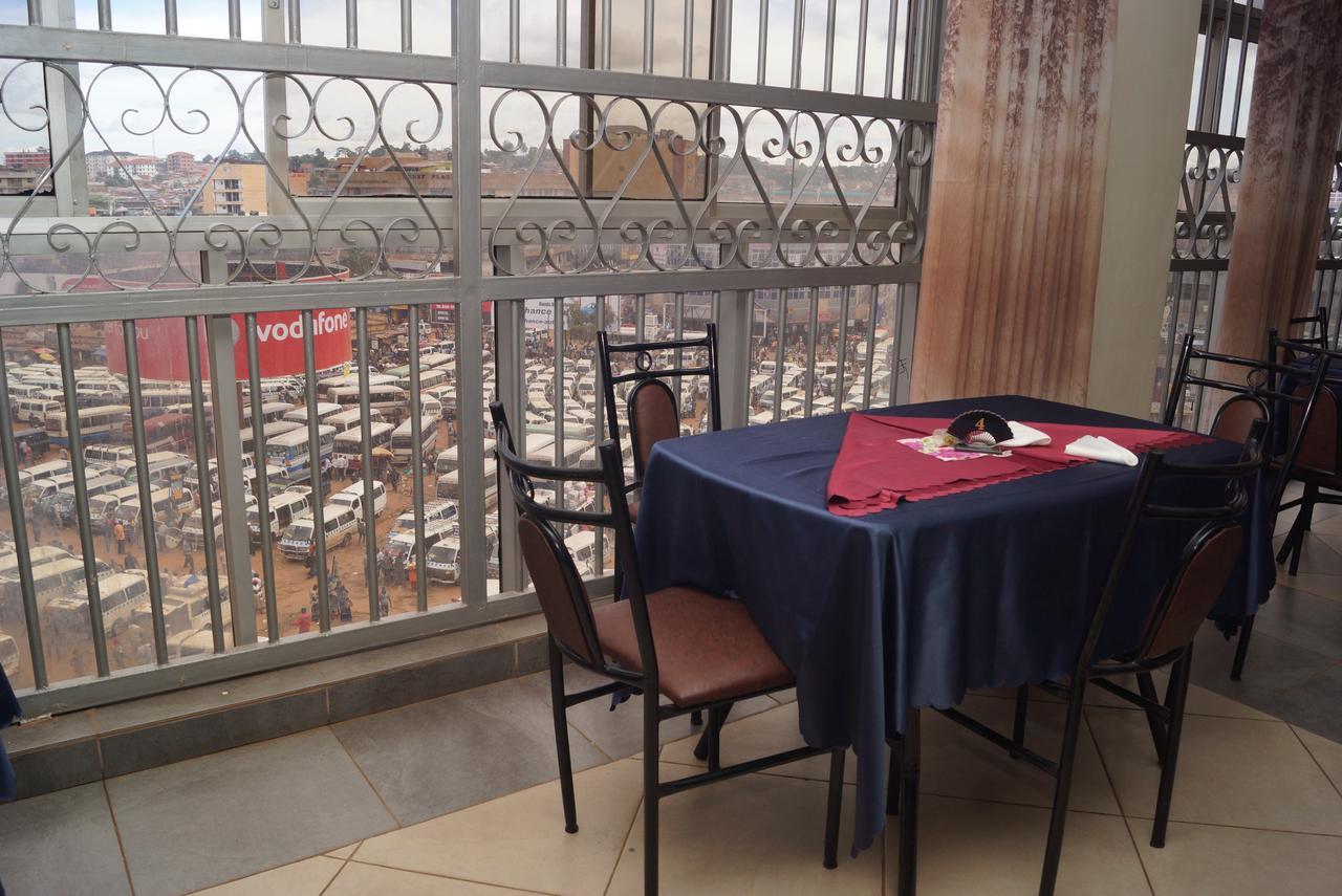 Diamonds Hotel קמפאלה מראה חיצוני תמונה